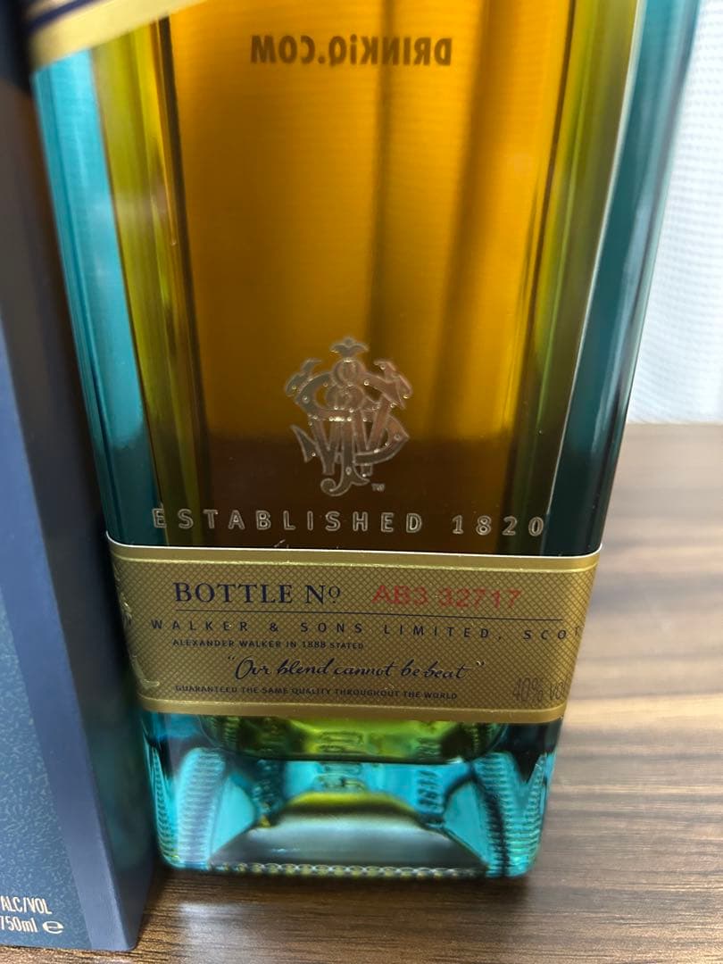 ジョニー・ウォーカー ブルーラベル 750ml ギフトボックス付き