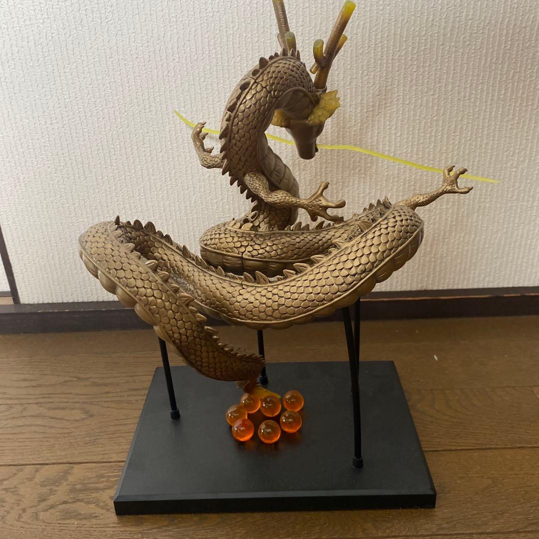 ドラゴンボール　一番くじ　ガラポン　金賞　神龍フィギュア　非売品　国内正規品