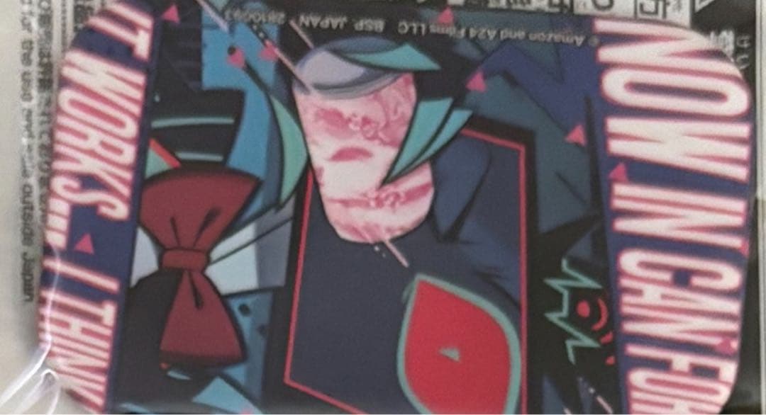 キャラクター ピンバッジ カラフルデザイン