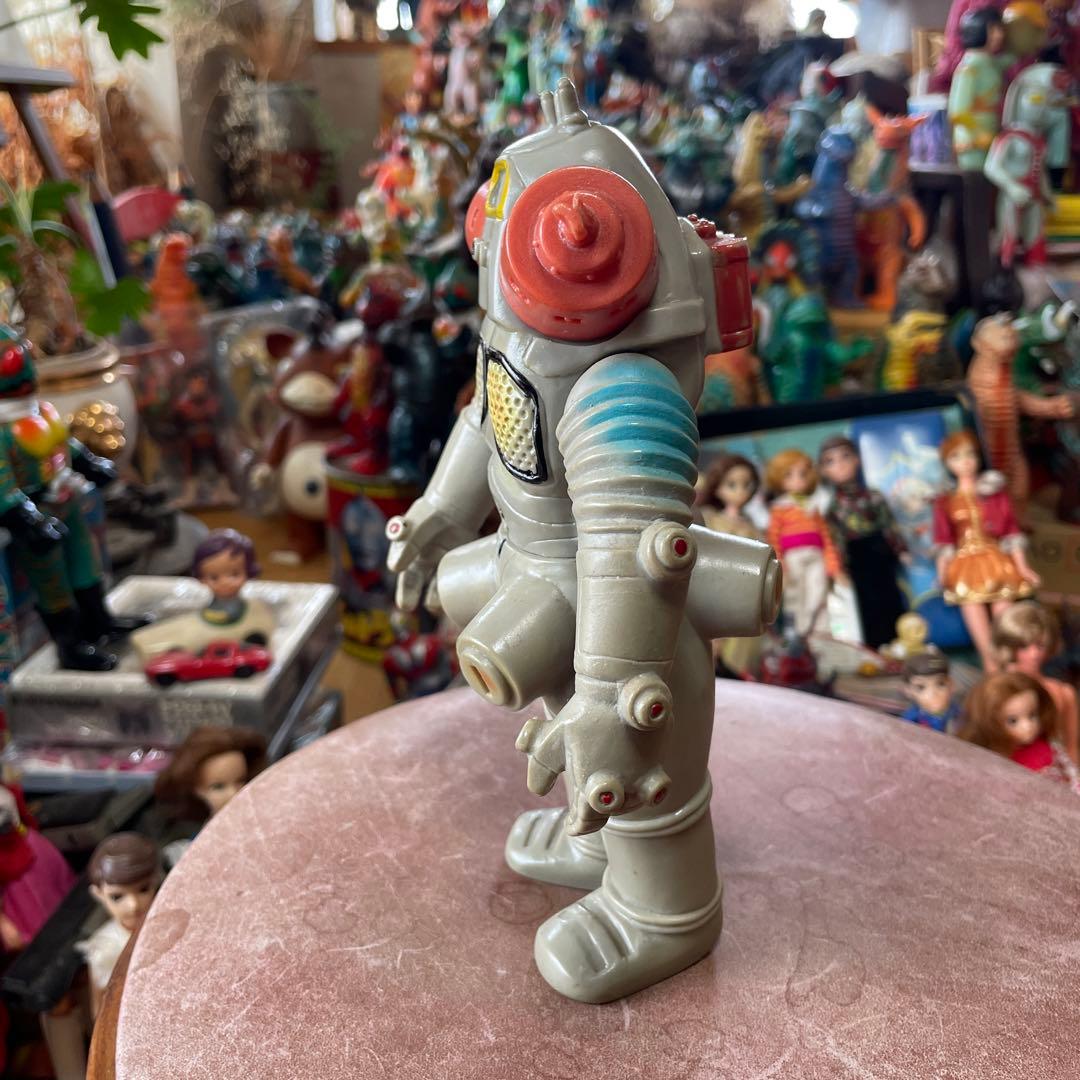 当時物　キングジョー　スタンダードサイズ　マルサン　ウルトラセブン