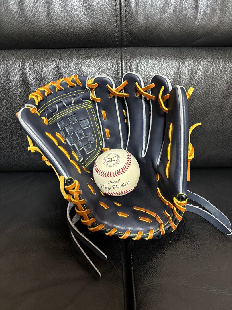 すみれスポーツ　硬式用オーダーグラブ