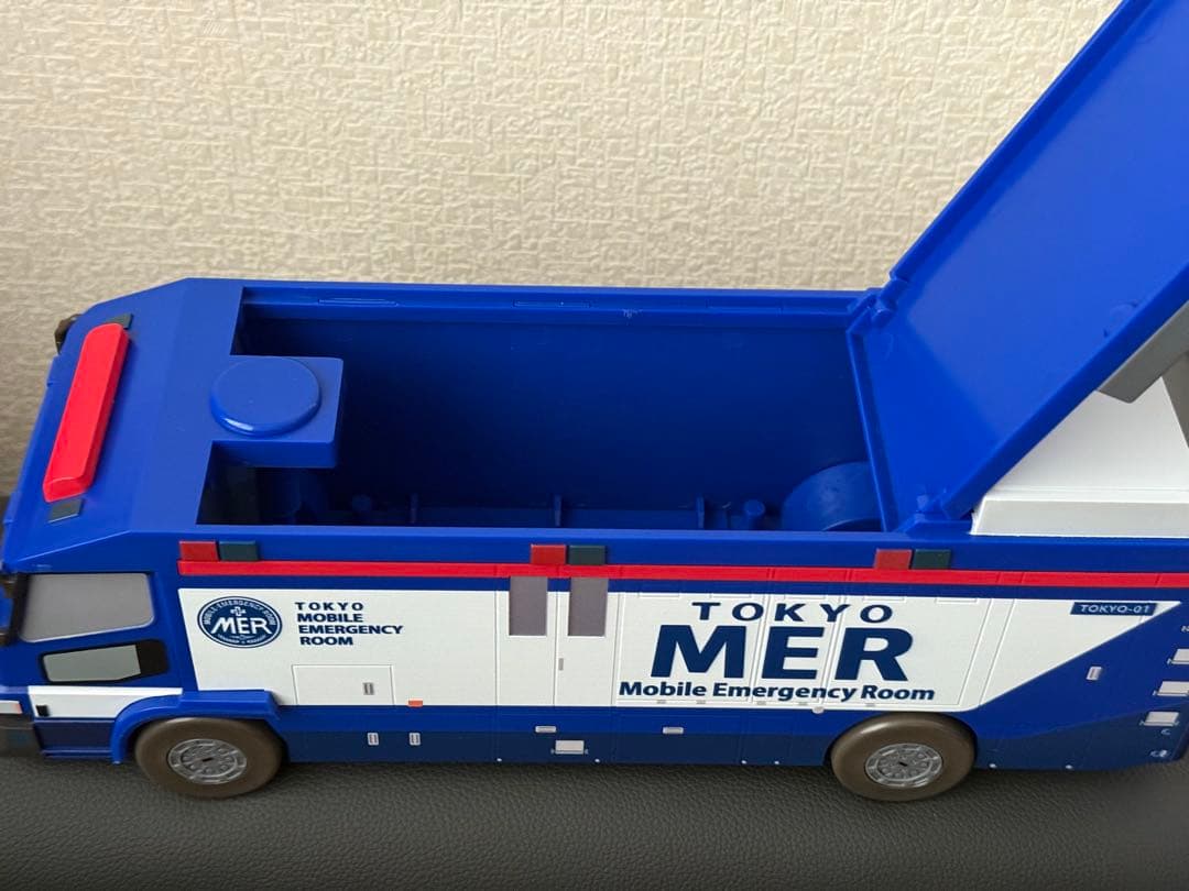 r*n様 TOKYOMER ERカー型ポップコーンBOX