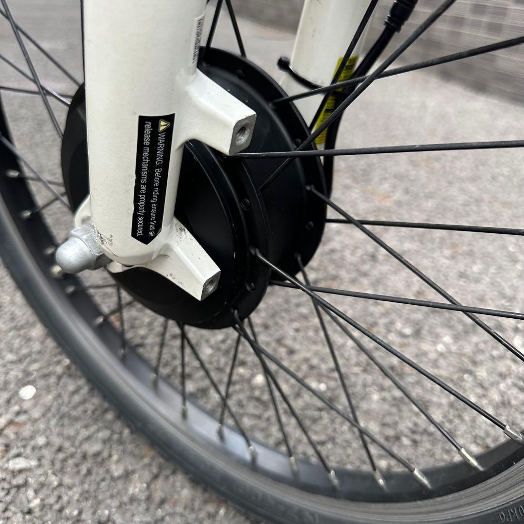 とび　電動アシストバイク　baron バロンX20 ホワイト