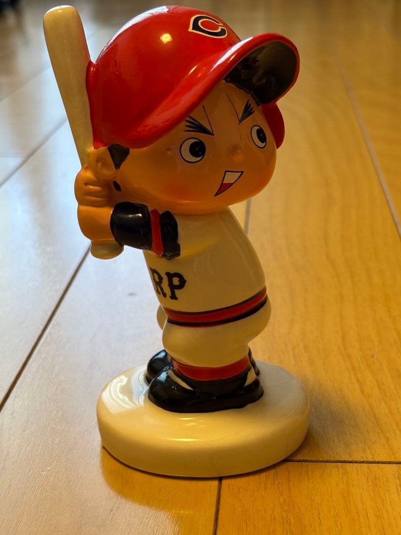 【美品レア】CARP カープ坊や 貯金箱　陶器製 置物