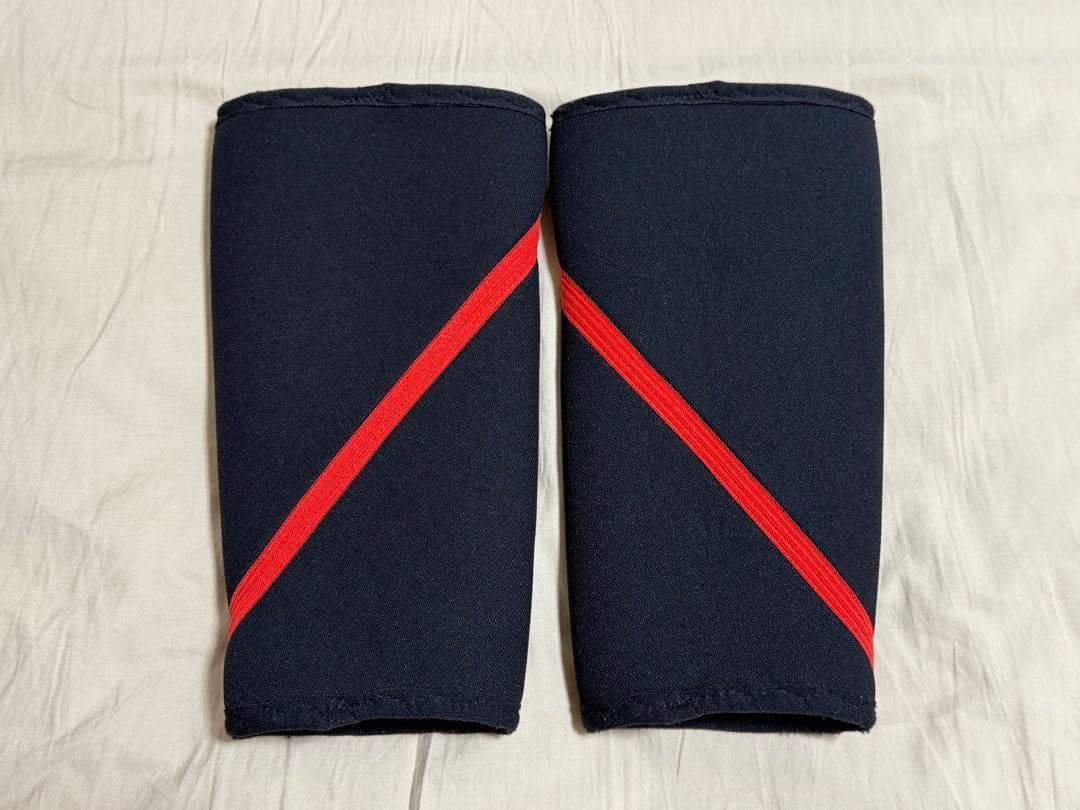 【週末限定価格‼️】新ロゴ SBD ニースリーブ Sサイズ