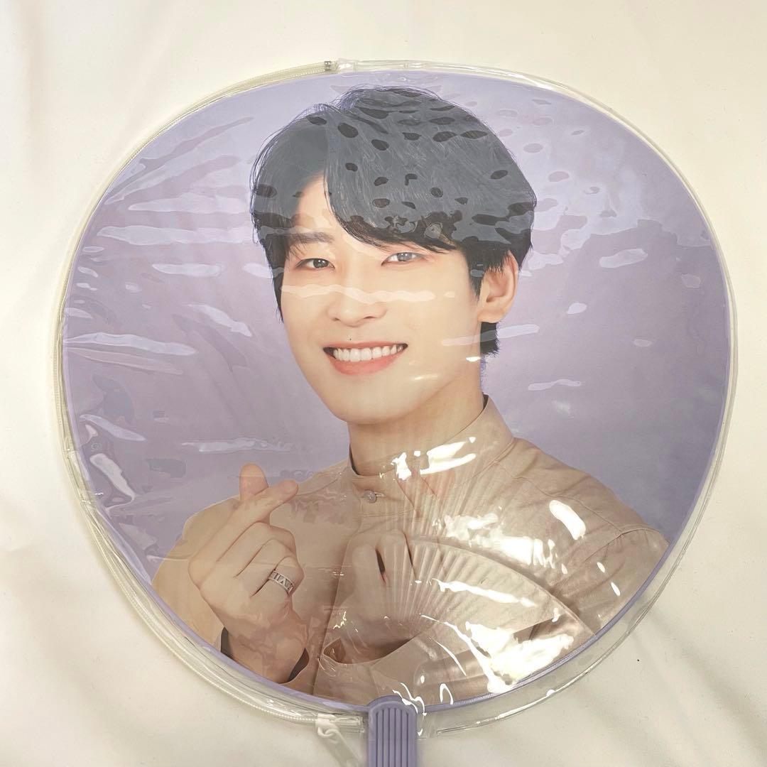 SEVENTEEN ウォヌ うちわ (4種) & アクキーおまけ付き　まとめ売り