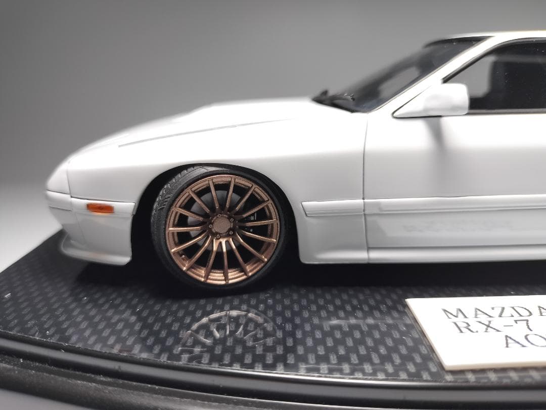 1/24 マツダ サバンナ RX7（FC3S）プラモデル 完成品