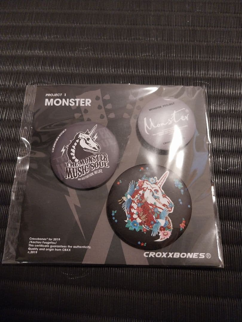 全新☆STAYREAL CROXXBONES x 怪獸花鳥風月L寸短T☆附徽章