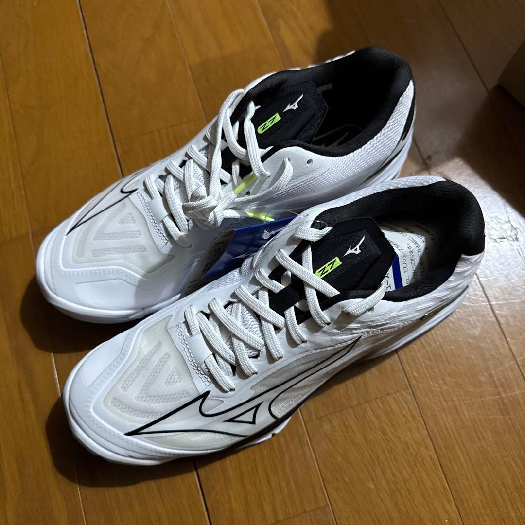 Mizuno ウェーブライトニング Z7 26.0cm