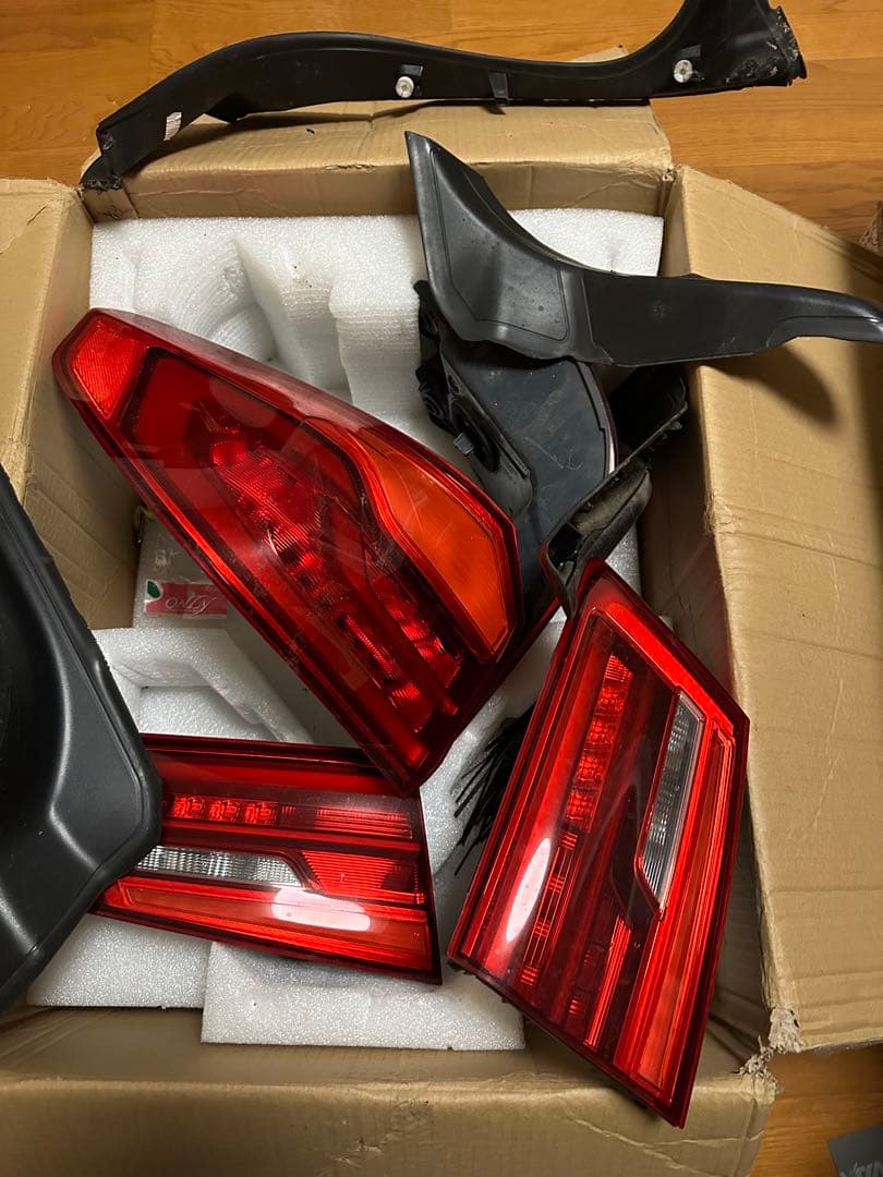 bmw G30 テールランプ