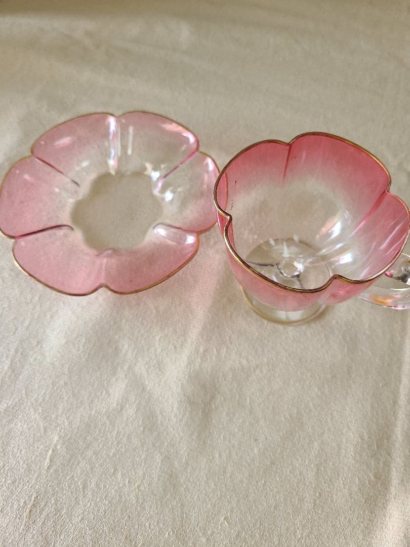 アンティークボヘミアンガラス　カップ&ソーサー