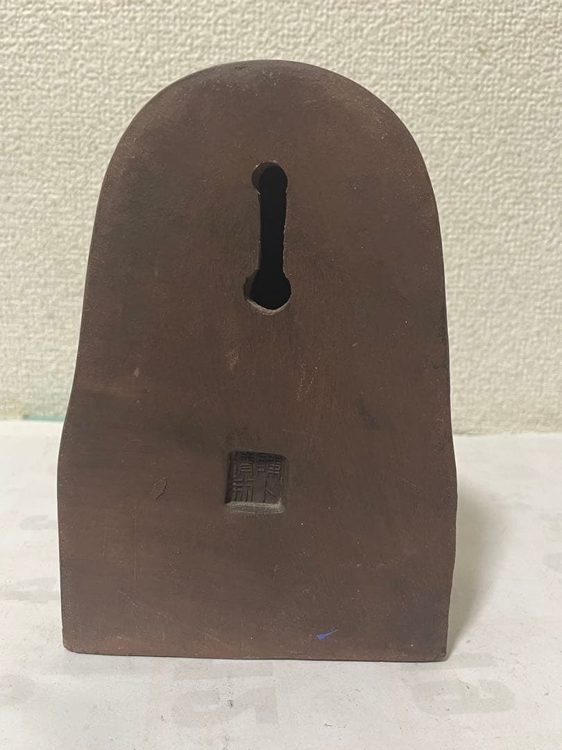 中国美術　在銘　紫砂彫塑　壁挂　置物　關羽像　アンティーク