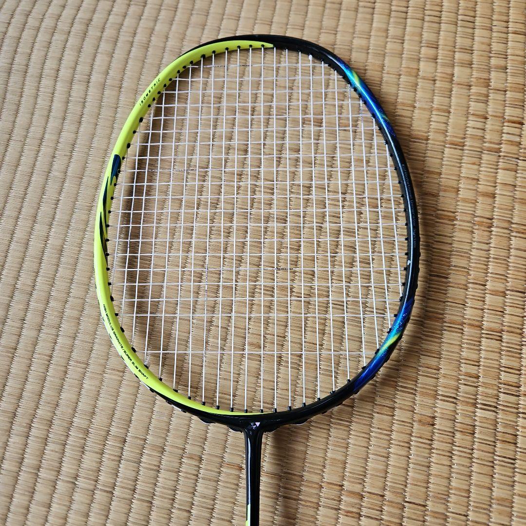 YONEX バドミントンラケット アストロクス77 4UG5 美品
