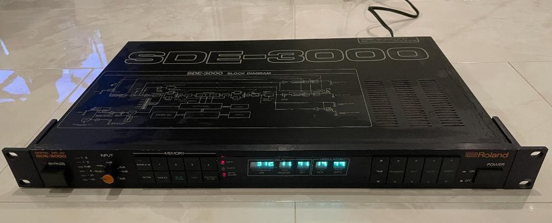 ROLAND SDE3000 ディレイ 名機