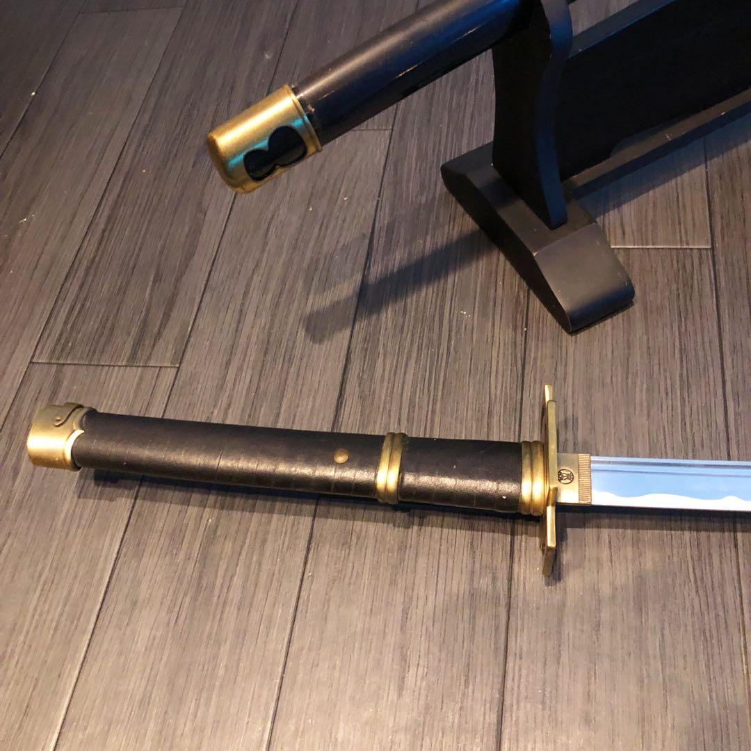 模造刀　刀　雪走　二代鬼徹　虎徹　金鍔黒漆拵え　ワンピース