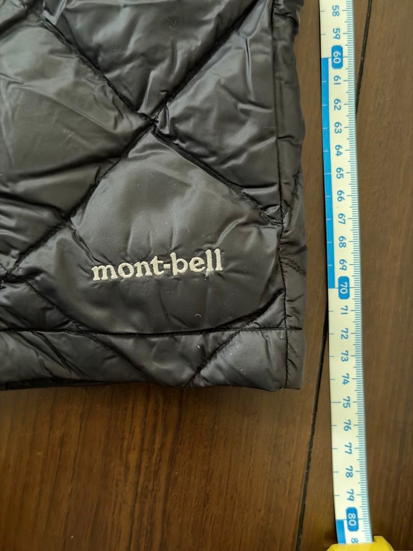 モンベル　ダウンパンツ　ニーロング　ハーフパンツ　ダウンハーフパンツ