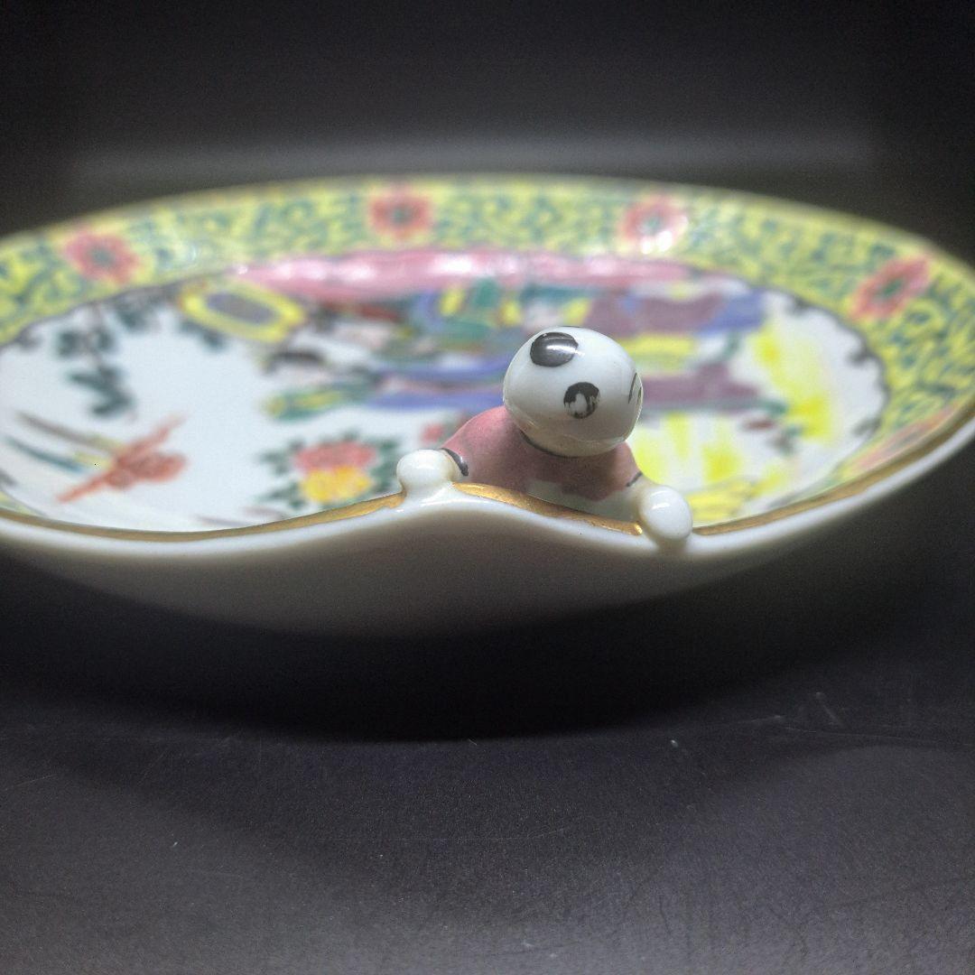 九谷焼　飾り皿　中国古人柄　骨董　美術品　ヴィンテージ　未使用