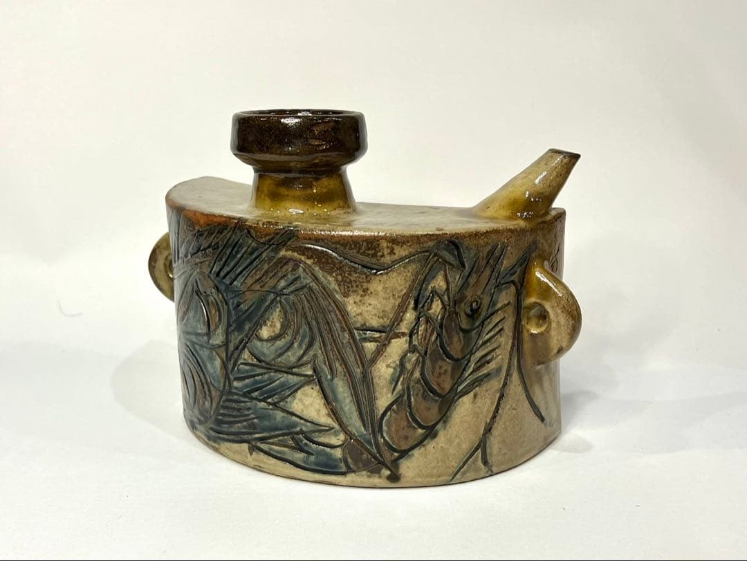 【人間国宝】金城次郎 壺屋焼 海老 魚 文 抱瓶