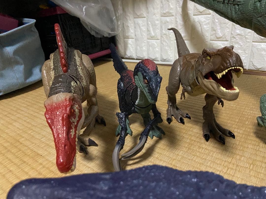 マテル　恐竜　スーパービッグ