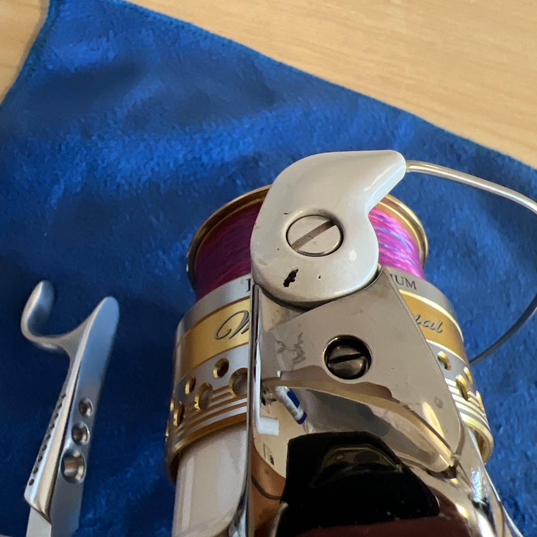 シマノ BB-X TECHNIUM Mg White Special 2500D