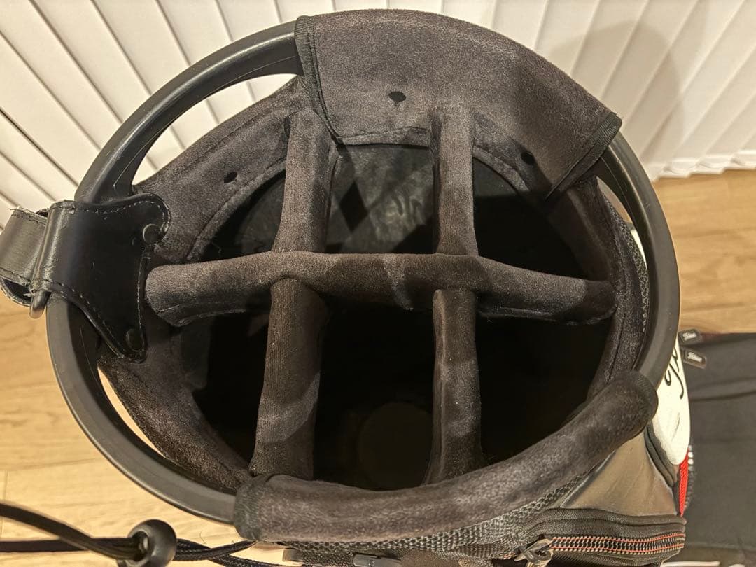 タイトリストキャディバック　ツアーバックアイアンカバー付き