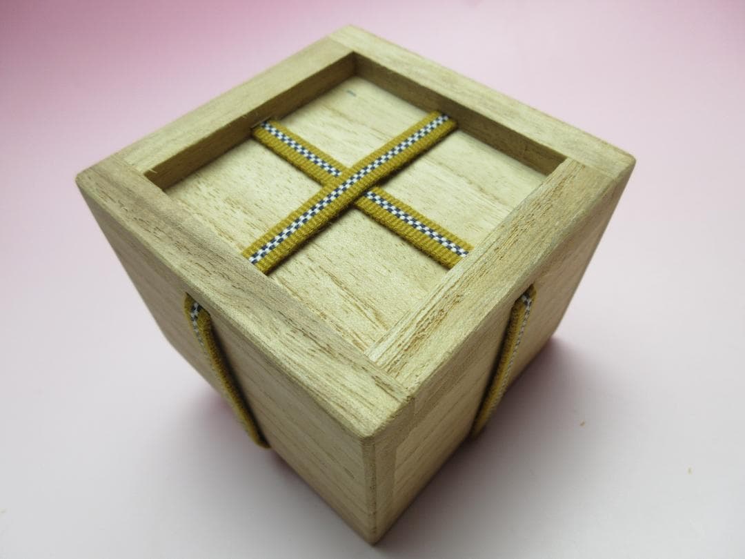 九谷焼 北出不二雄 色絵 千字文 香合 色絵 詩句 香合 E04 71215