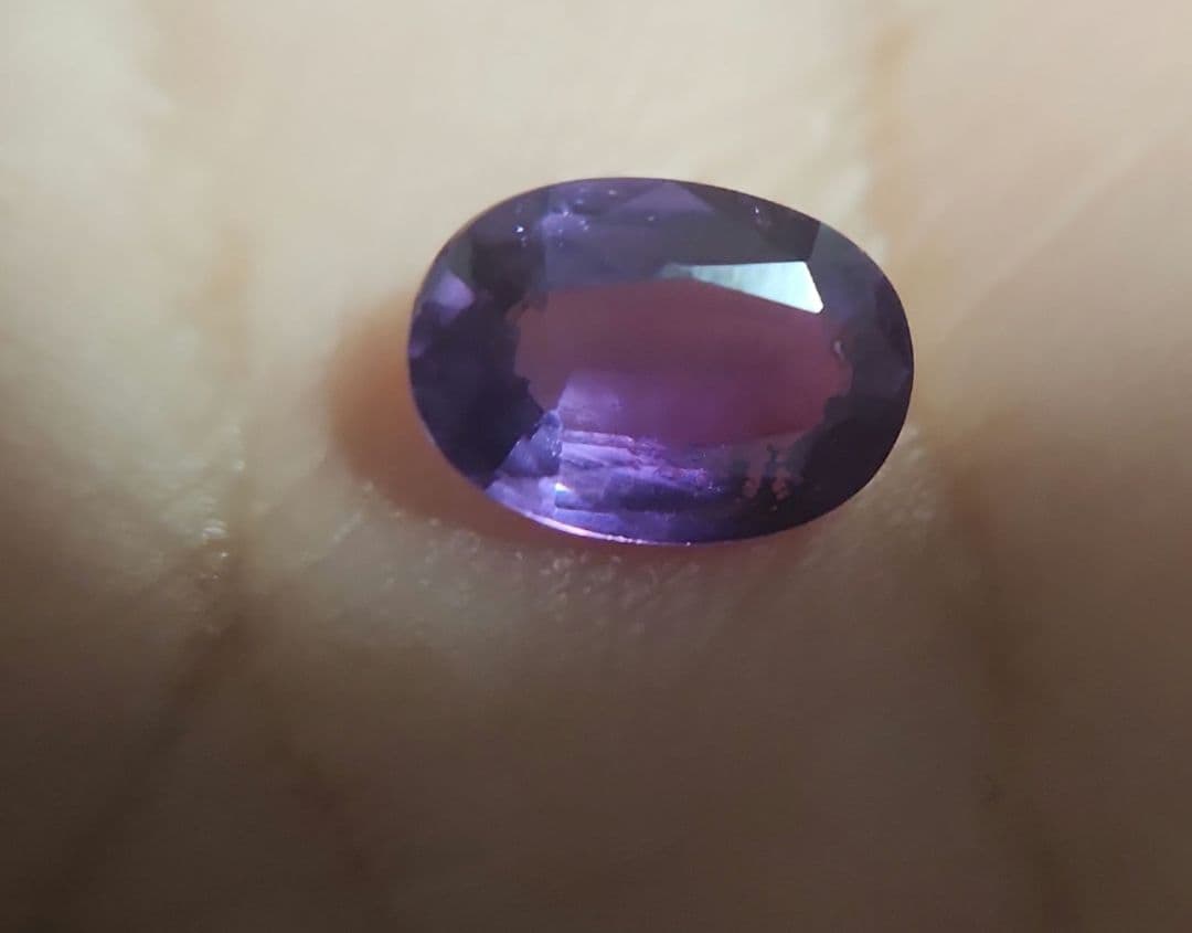 非加熱天然ヴァイオレットサファイア 0.902ct