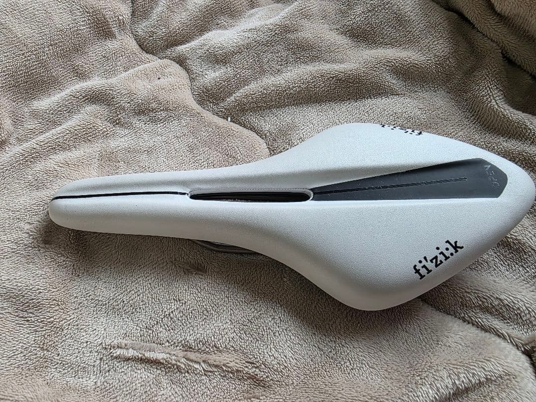 【美品】Fizik フィジーク ARIONE R3 OPEN REGULAR