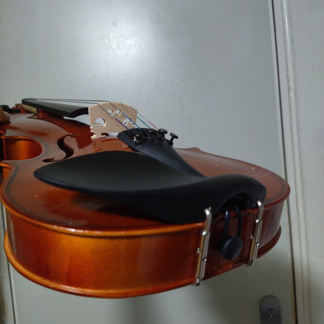 ♥新品未使用4/4♥初心者用バイオリン♥値引済♥弓、ケース、松脂付き