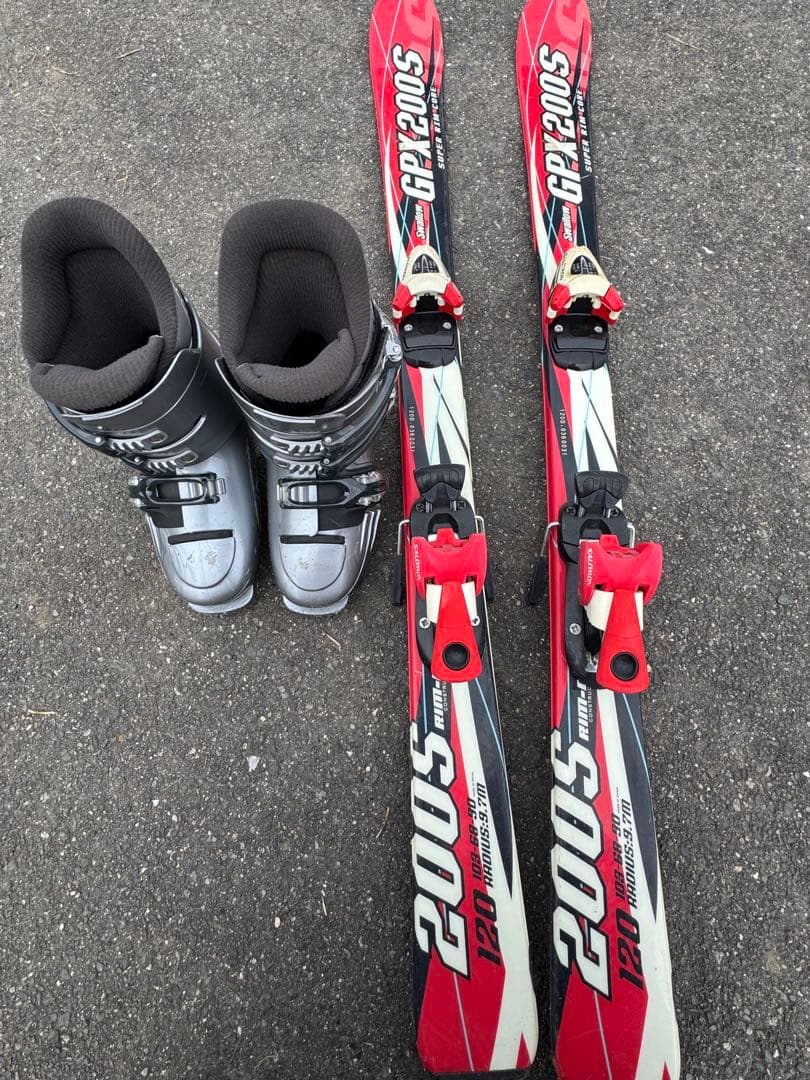 スキー板・スキーブーツセット