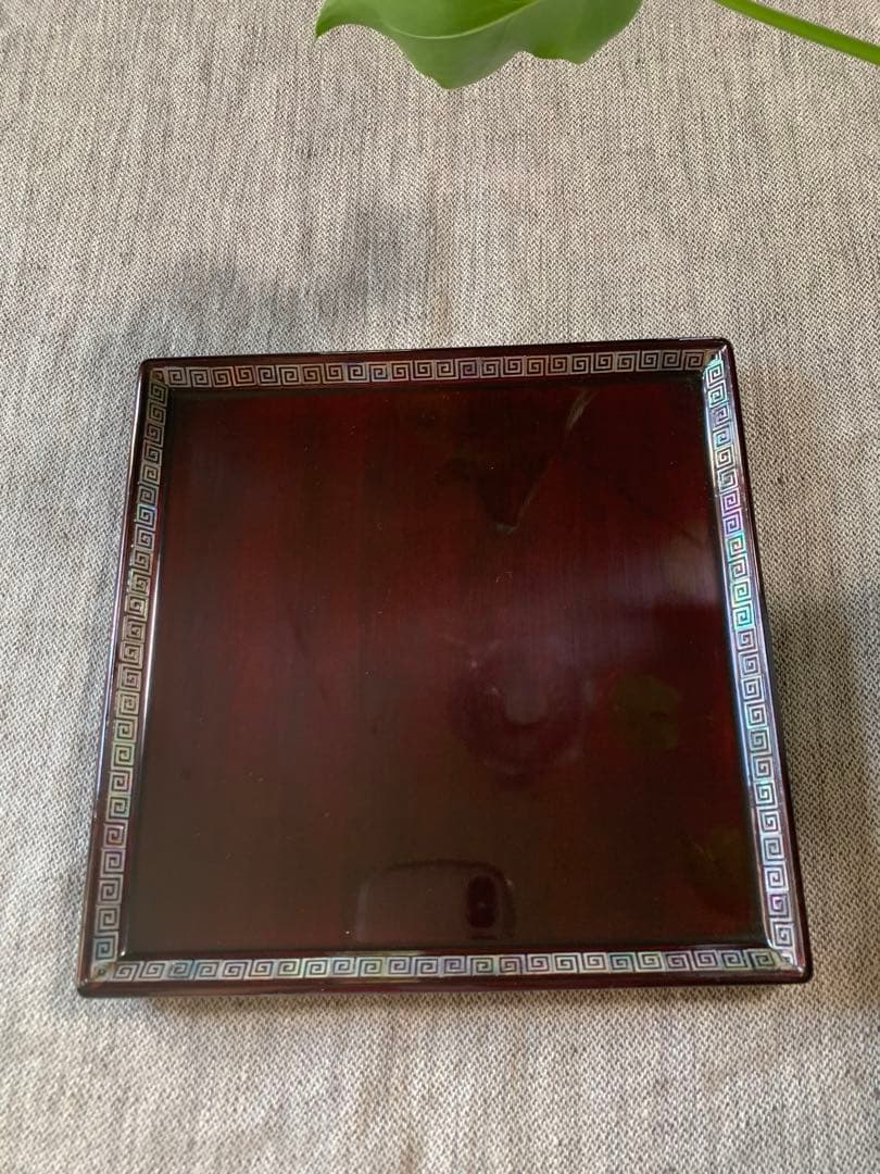 螺鈿細工 溜塗 角菓子器／折敷 18cm 未使用》