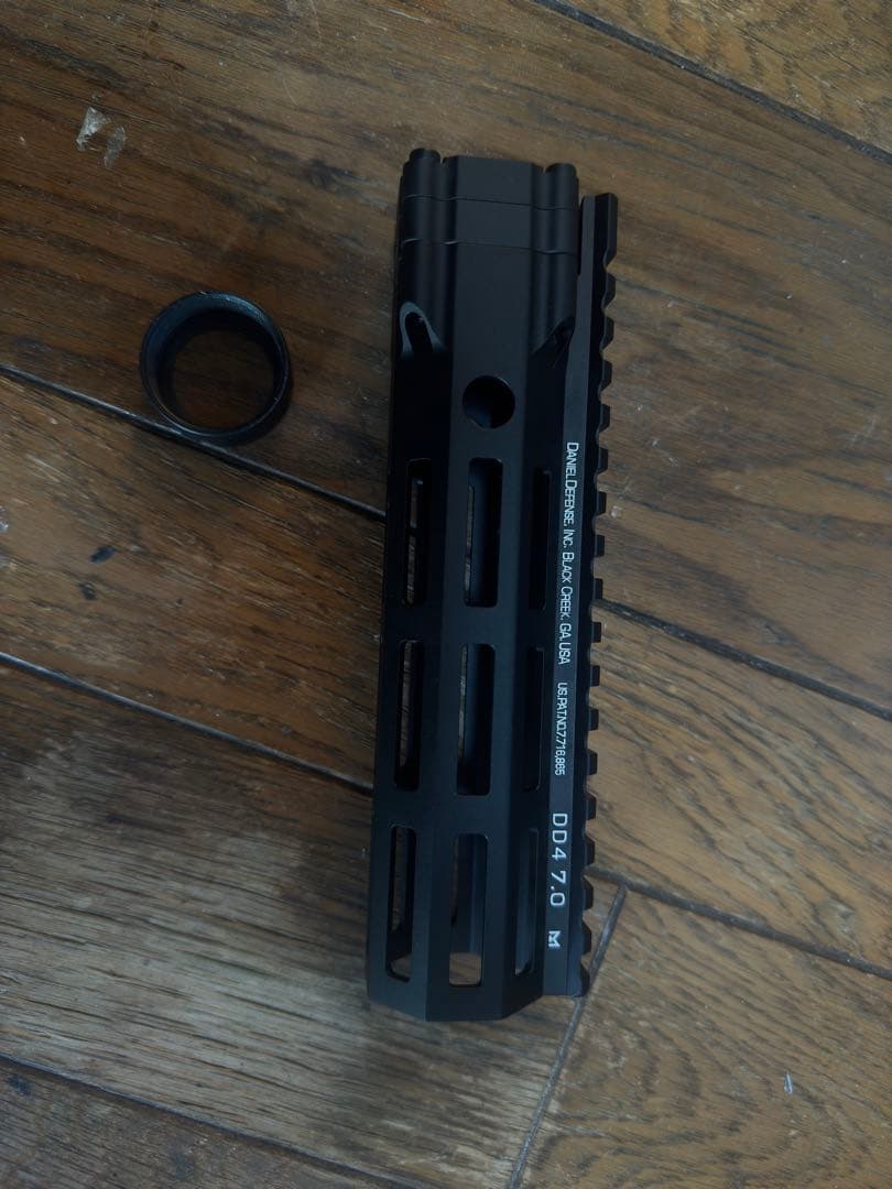 DD V7 ハンドガード