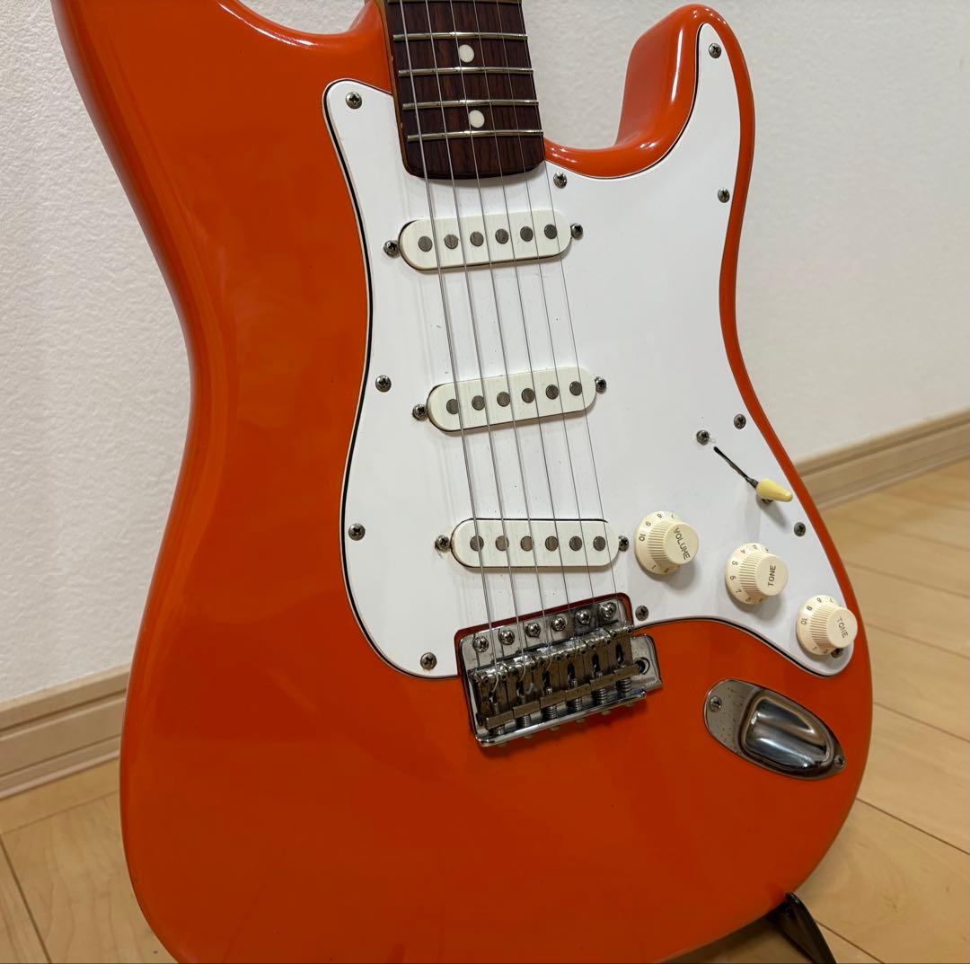お薦め　オレンジ色のストラトキャスター