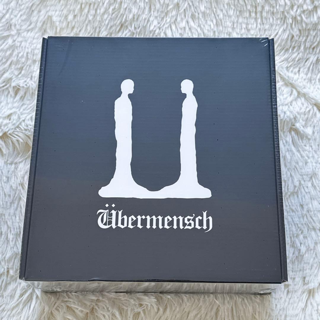 G-DRAGON キャップ 赤 RED Übermensch 展示会 ジヨン