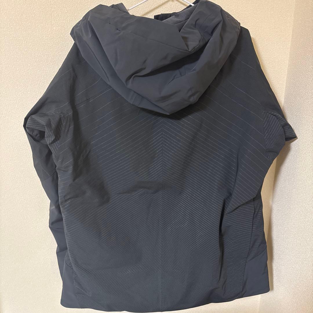 【日本に34着の限定品】DESCENTE BOAINSULATED JACKET