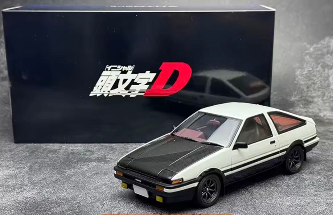 Autoart 1/18イニシャルD AE86 ミニカー