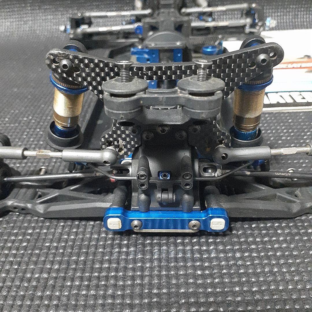 ホビーラジコン ASSOCIATED B64D