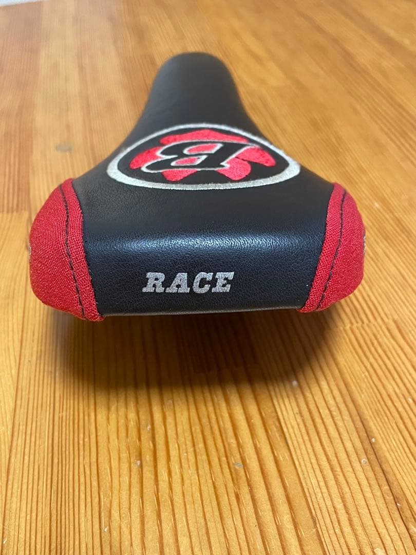 レア BONTRAGER サドル 旧ロゴ MTB トレック