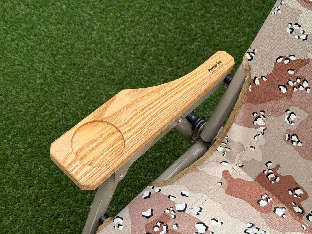 OUTPUT LIFE × ballistics × BRUNT コラボベンチ