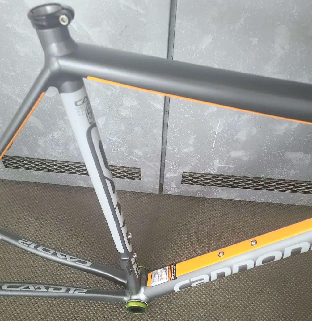 Cannondale CAAD12 ロードバイクフレーム シルバー/オレンジ
