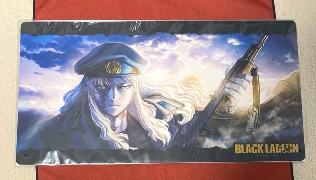 【匿名配送】ブラックラグーン　トレカアイテムくじ　ラバープレイマット　バラライカ