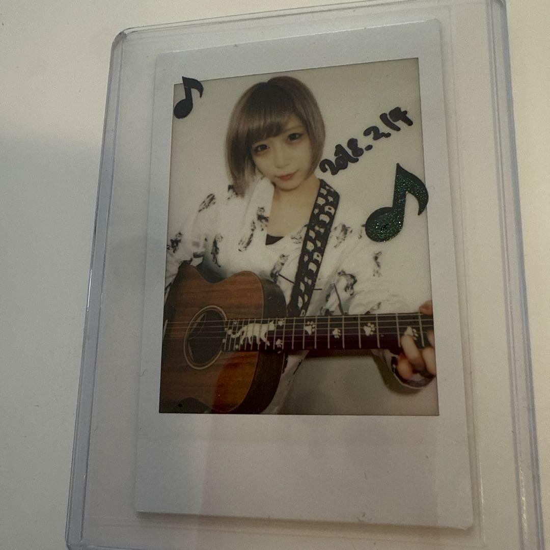 R e oＮ aデビュー前チェキ