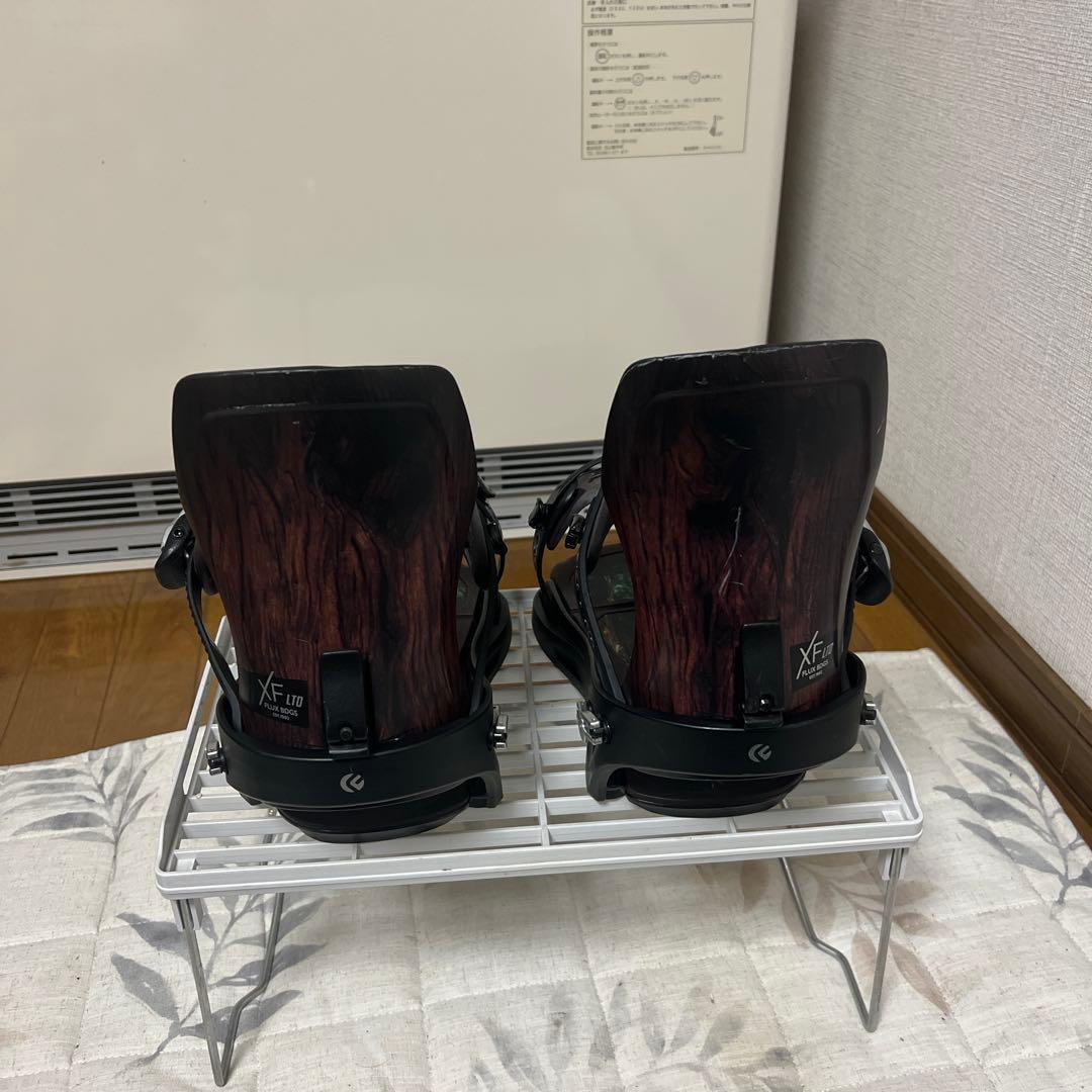 Flux XF ltd Mサイズ　21-22 リミテッド