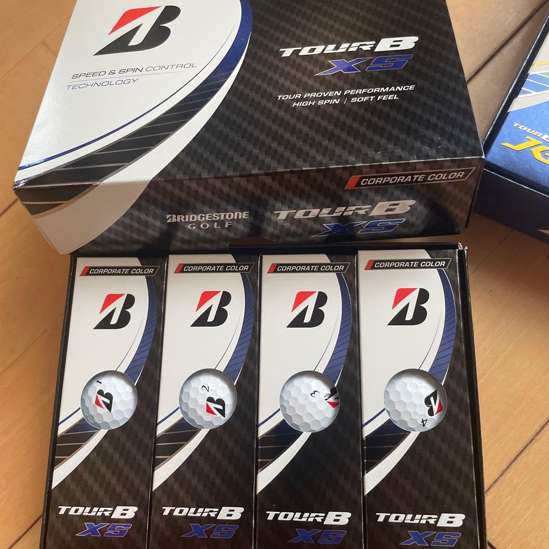 ゴルフボール　ブリヂストンTOURB 2ダース