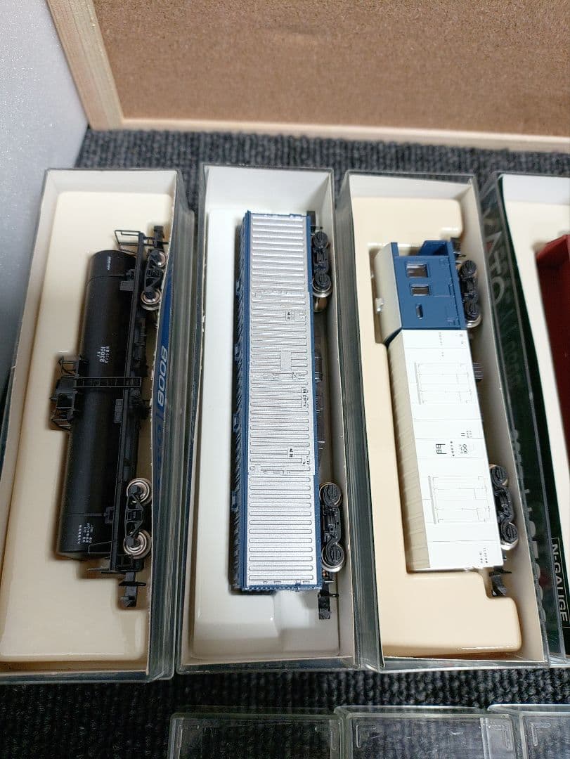 423☆ 中古美品 鉄道模型 Nゲージ貨車 24個セット