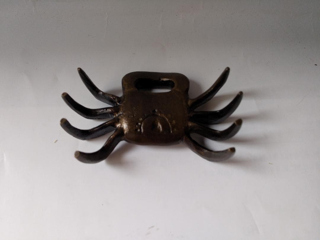 唐銅 七種蓋置 金谷浄雲 造 茶道具 茶器 蓋置 共箱 共布 美品 です。