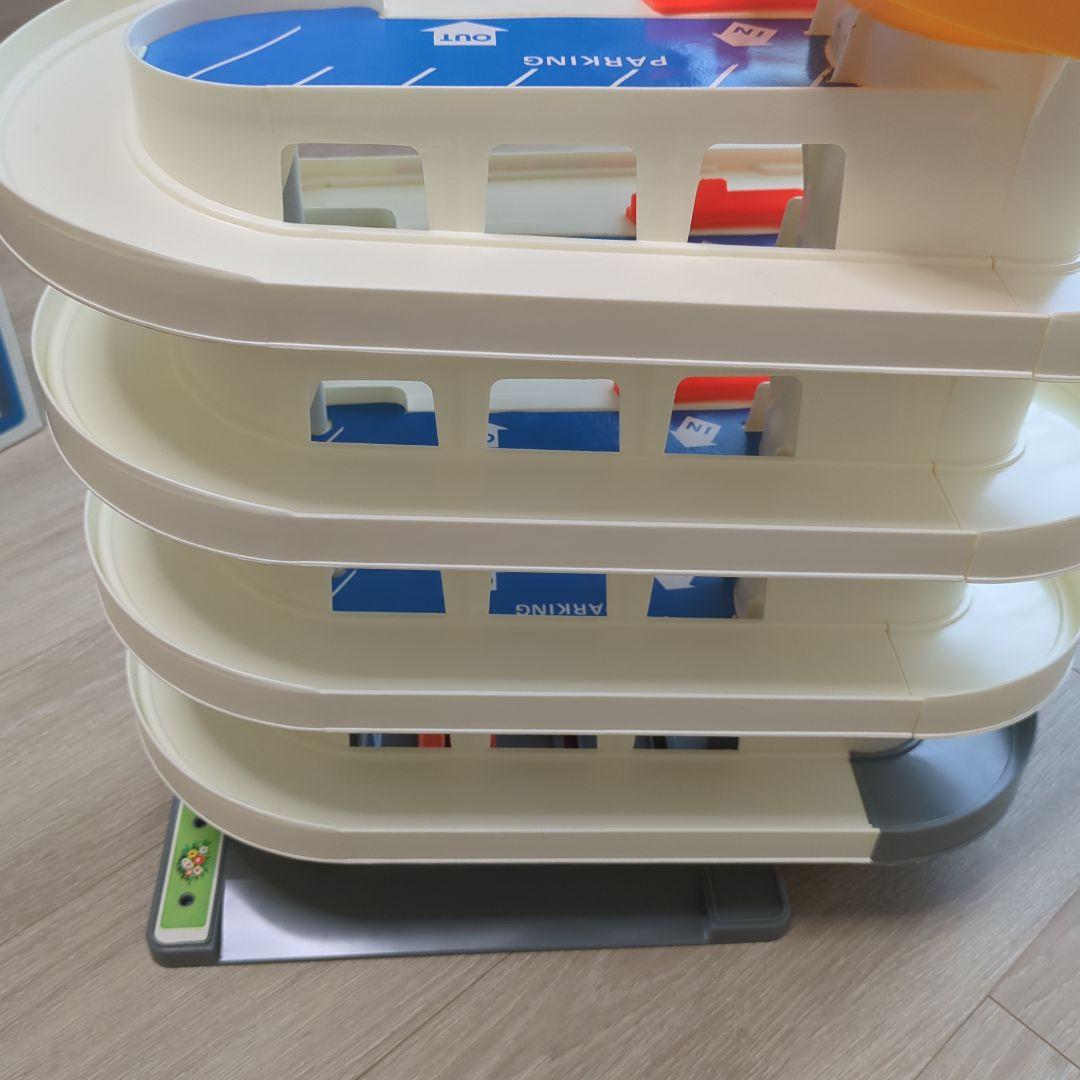 ニュー　トミカビル　デラックス