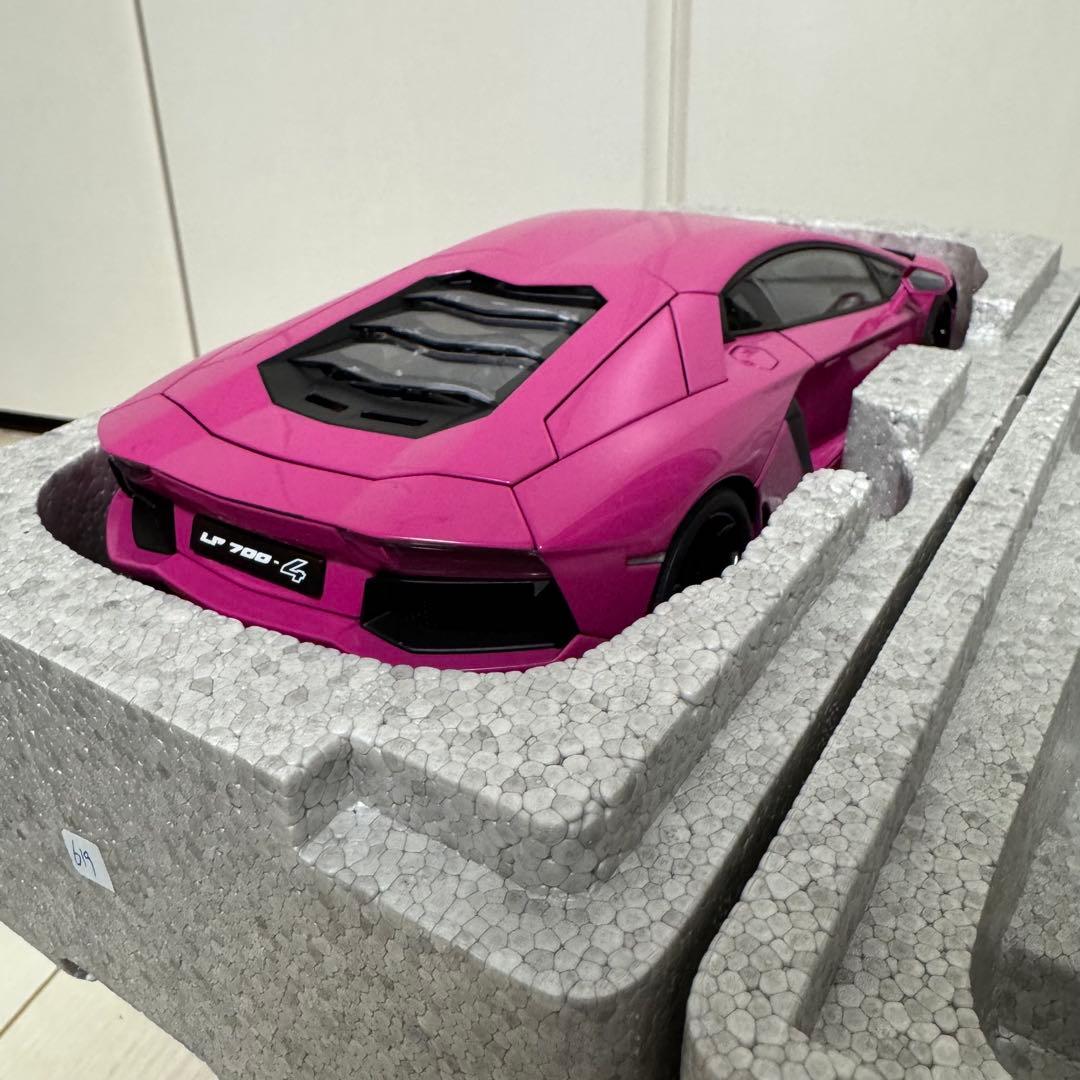 Autoart 1/18ランボルギーニ アヴェンタドール LP700-4