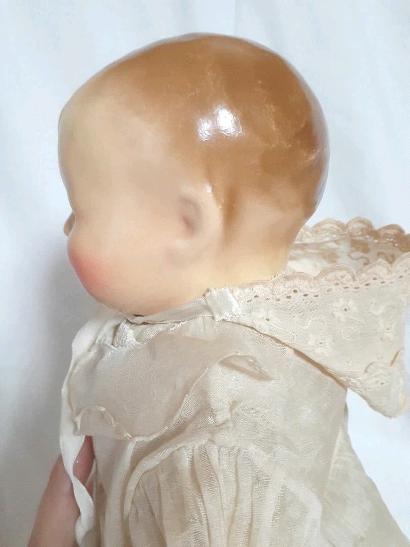 アンティークドール　35cm 可愛い赤ちゃん　ベビー　素敵なドレスとボンネット