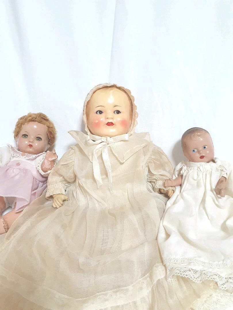 アンティークドール　35cm 可愛い赤ちゃん　ベビー　素敵なドレスとボンネット